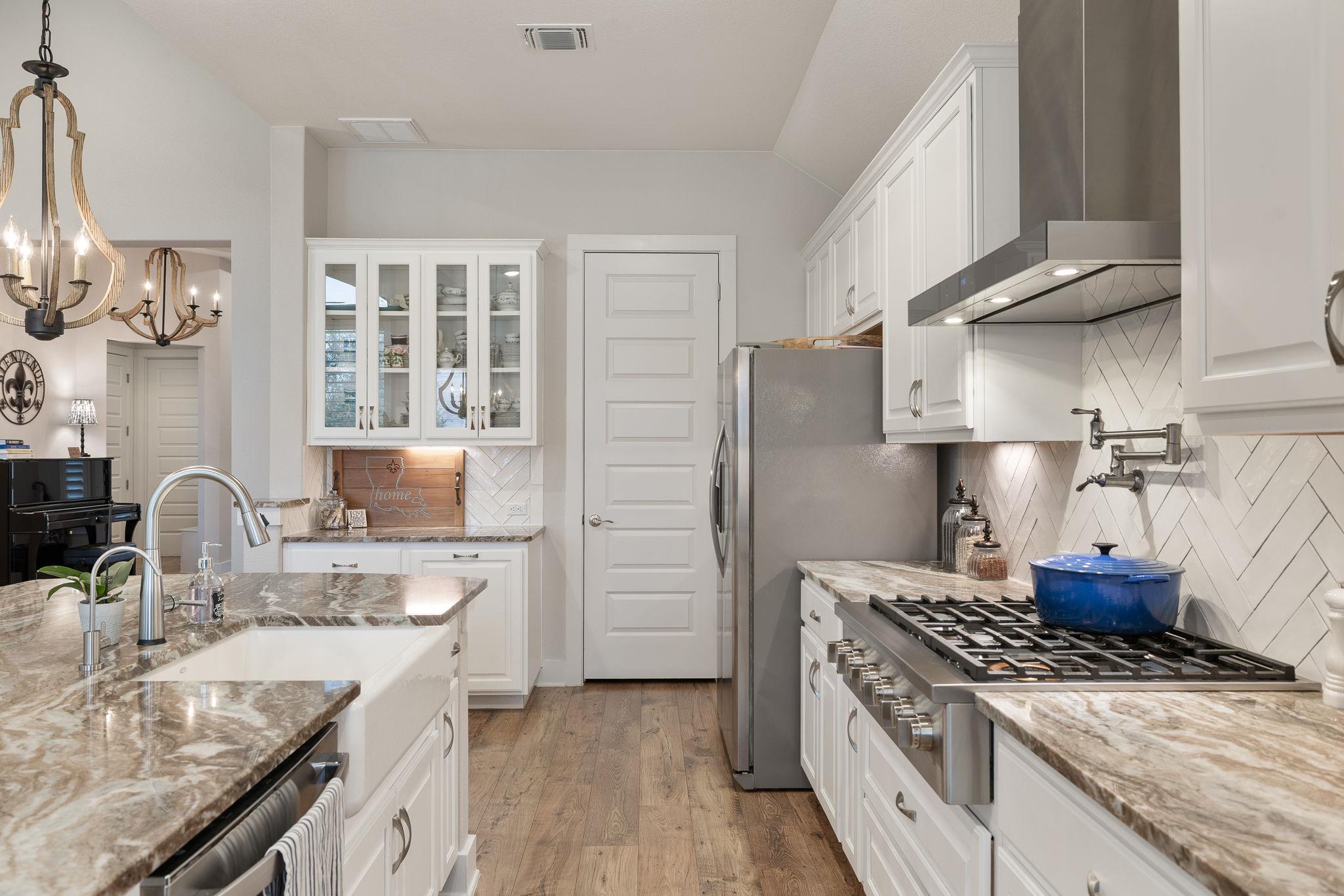 1219 Leaning Oak Lane Georgetown TX 78628