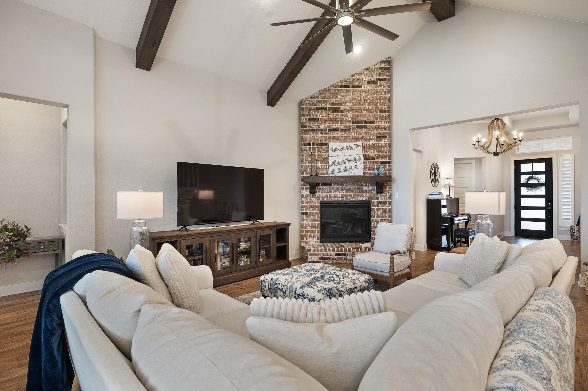 1219 Leaning Oak Lane Georgetown TX 78628