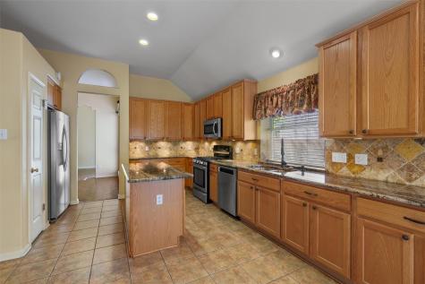 6814 Thistle Hill Way Austin TX 78754