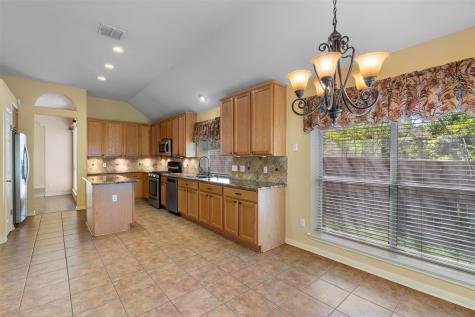 6814 Thistle Hill Way Austin TX 78754