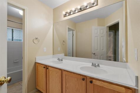 6814 Thistle Hill Way Austin TX 78754