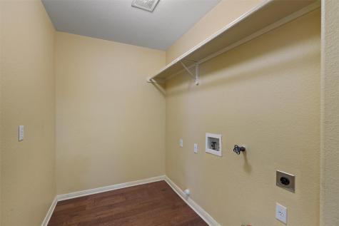 6814 Thistle Hill Way Austin TX 78754