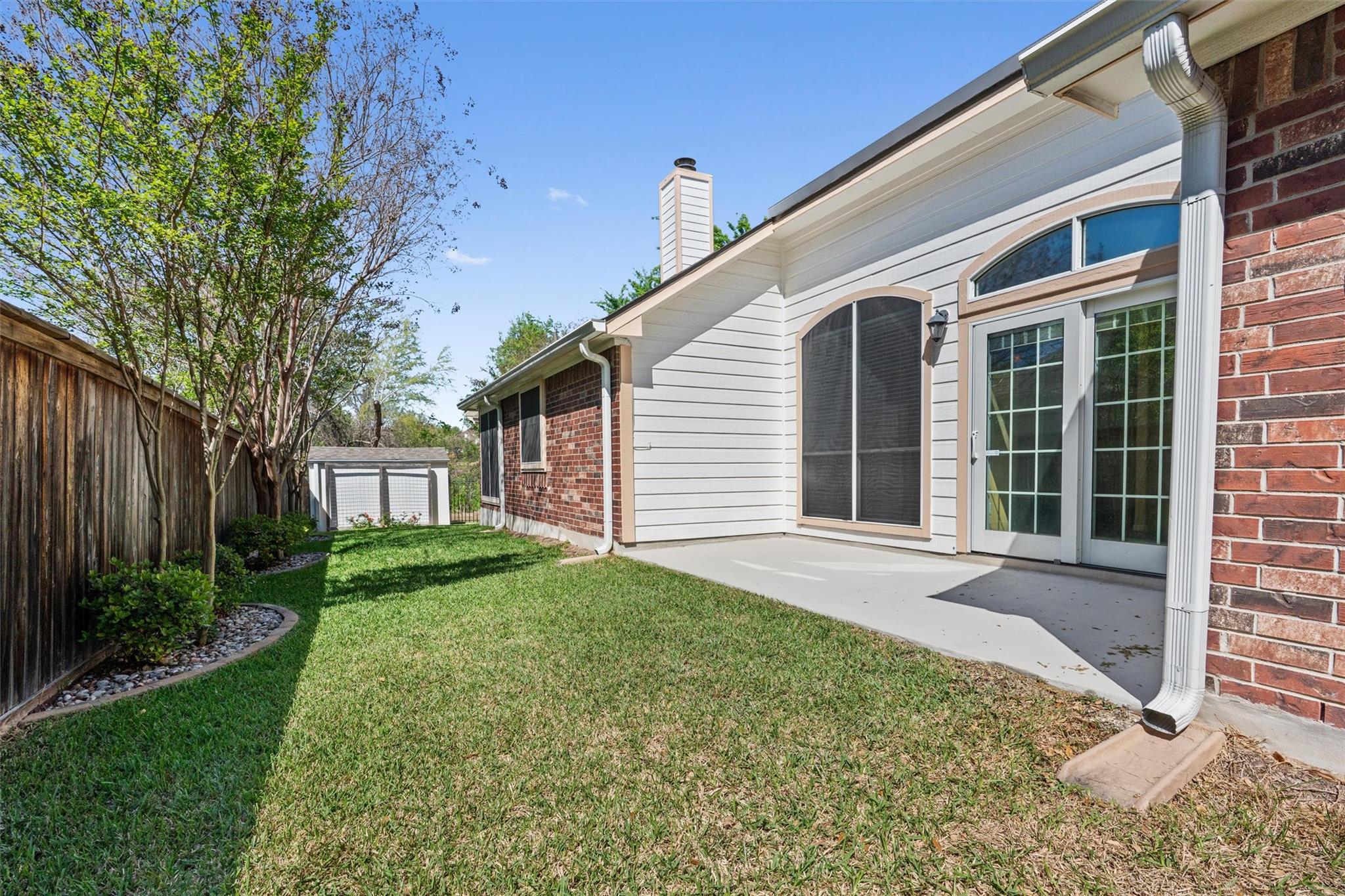 6814 Thistle Hill Way Austin TX 78754