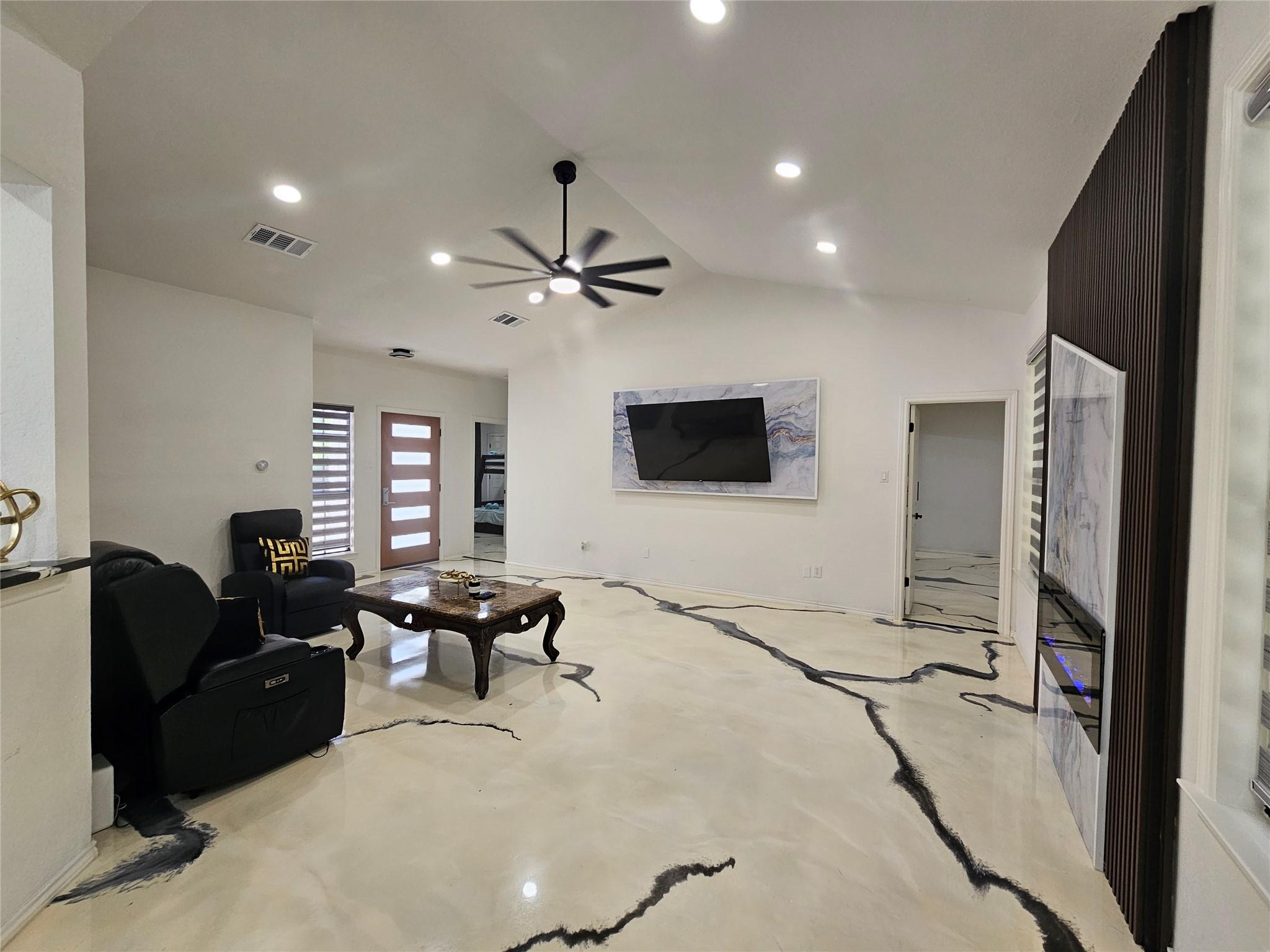 11806 Prairie Hen Lane Austin TX 78758