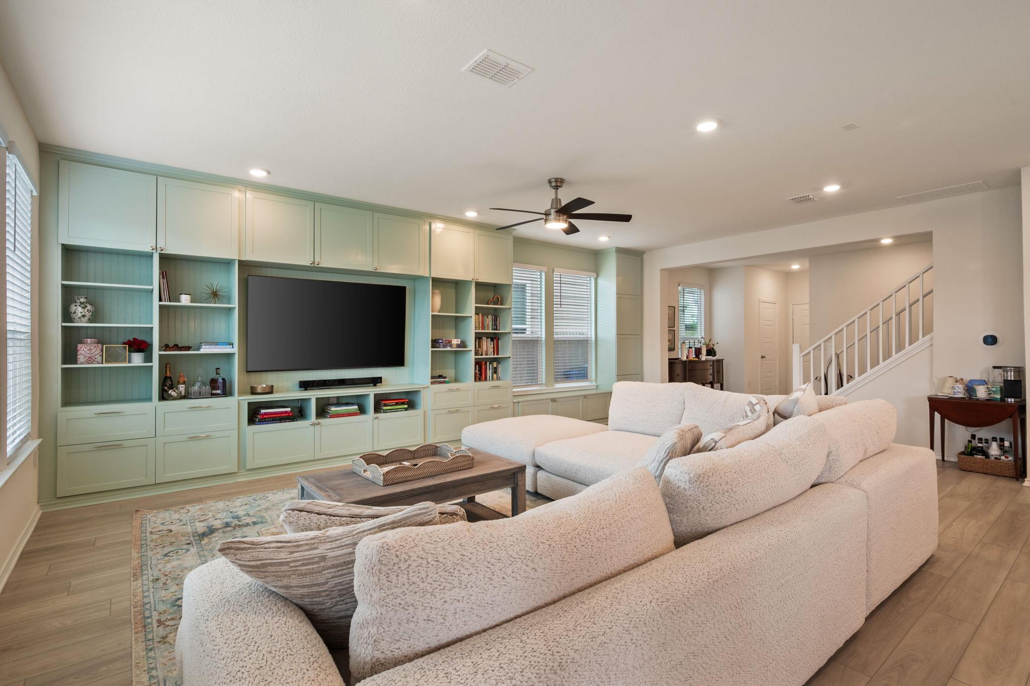 7805 House Finch Drive Austin TX 78744
