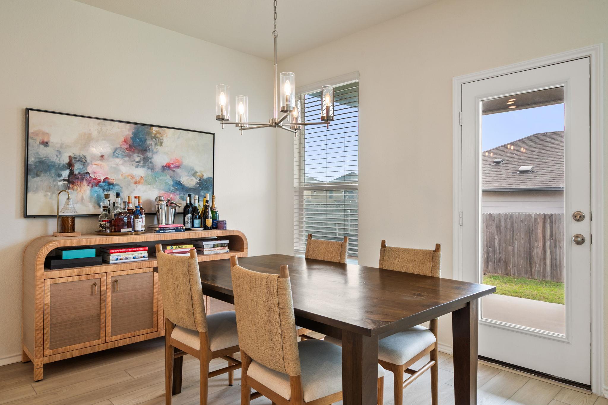 7805 House Finch Drive Austin TX 78744