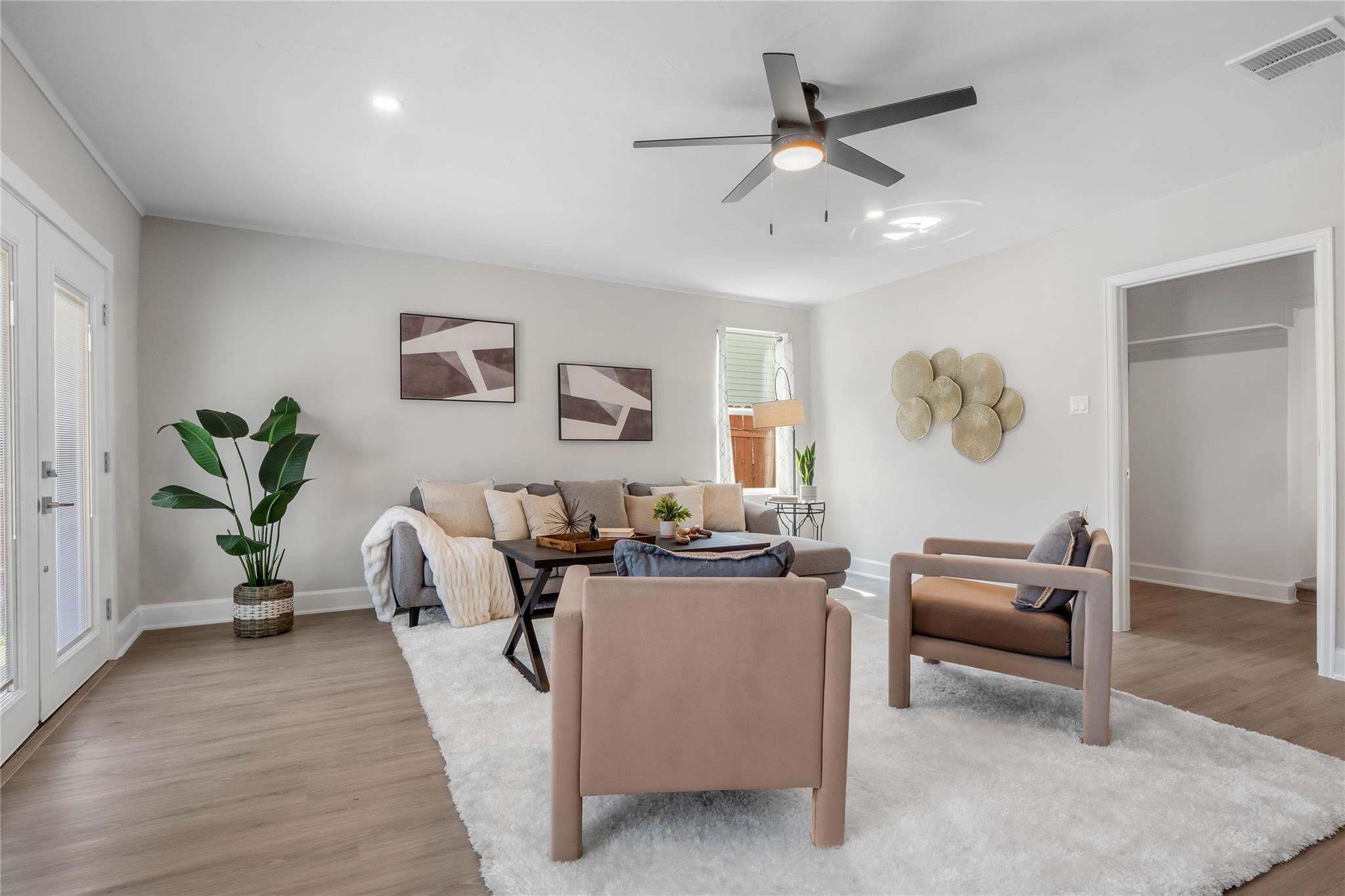 8007 Colony Loop Drive Austin TX 78724