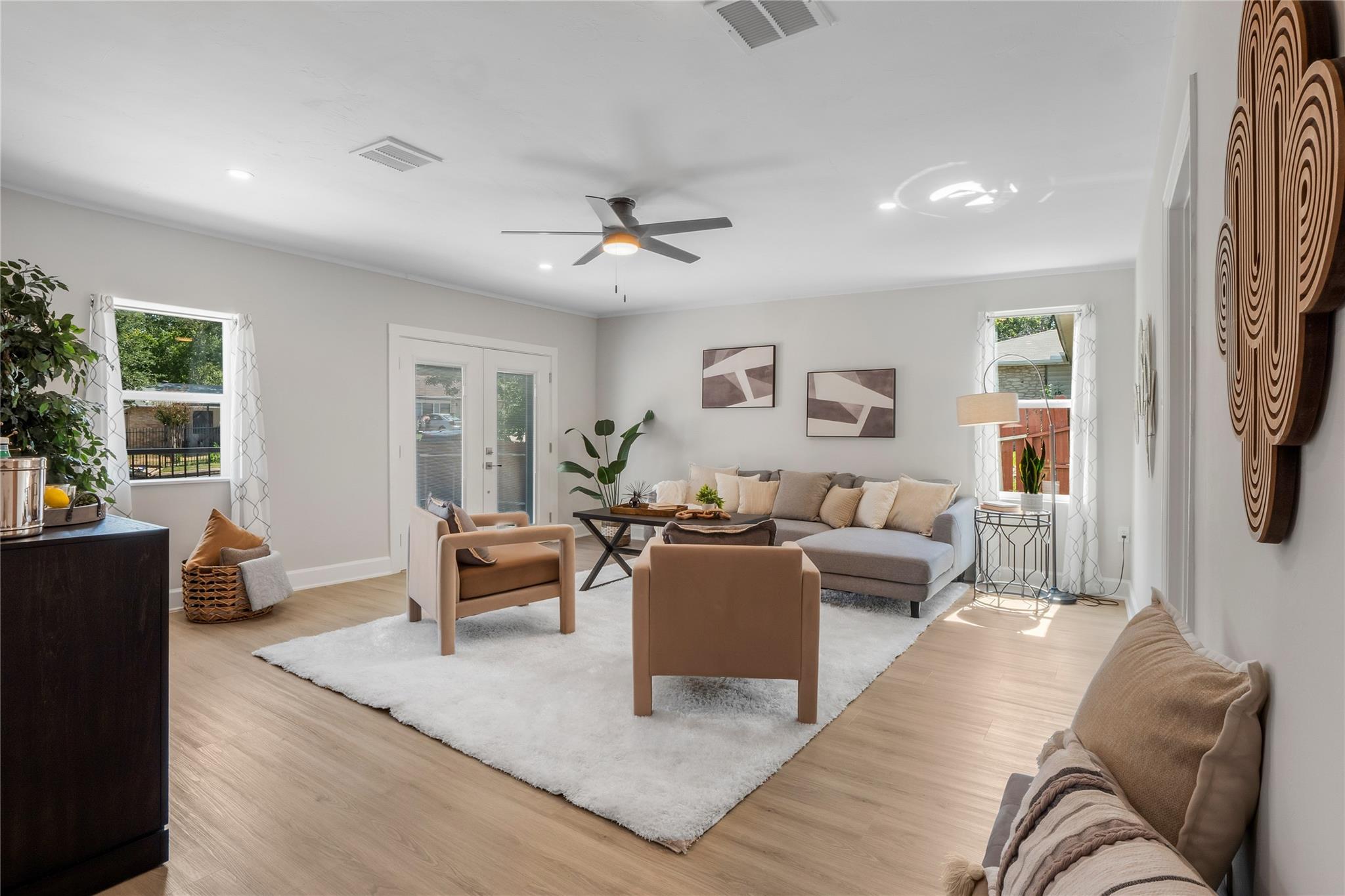 8007 Colony Loop Drive Austin TX 78724