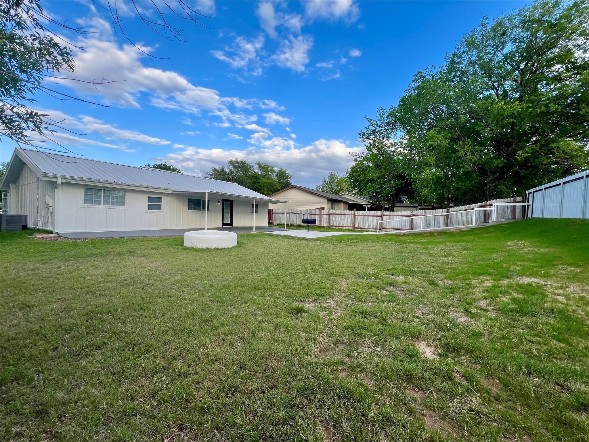 8007 Colony Loop Drive Austin TX 78724
