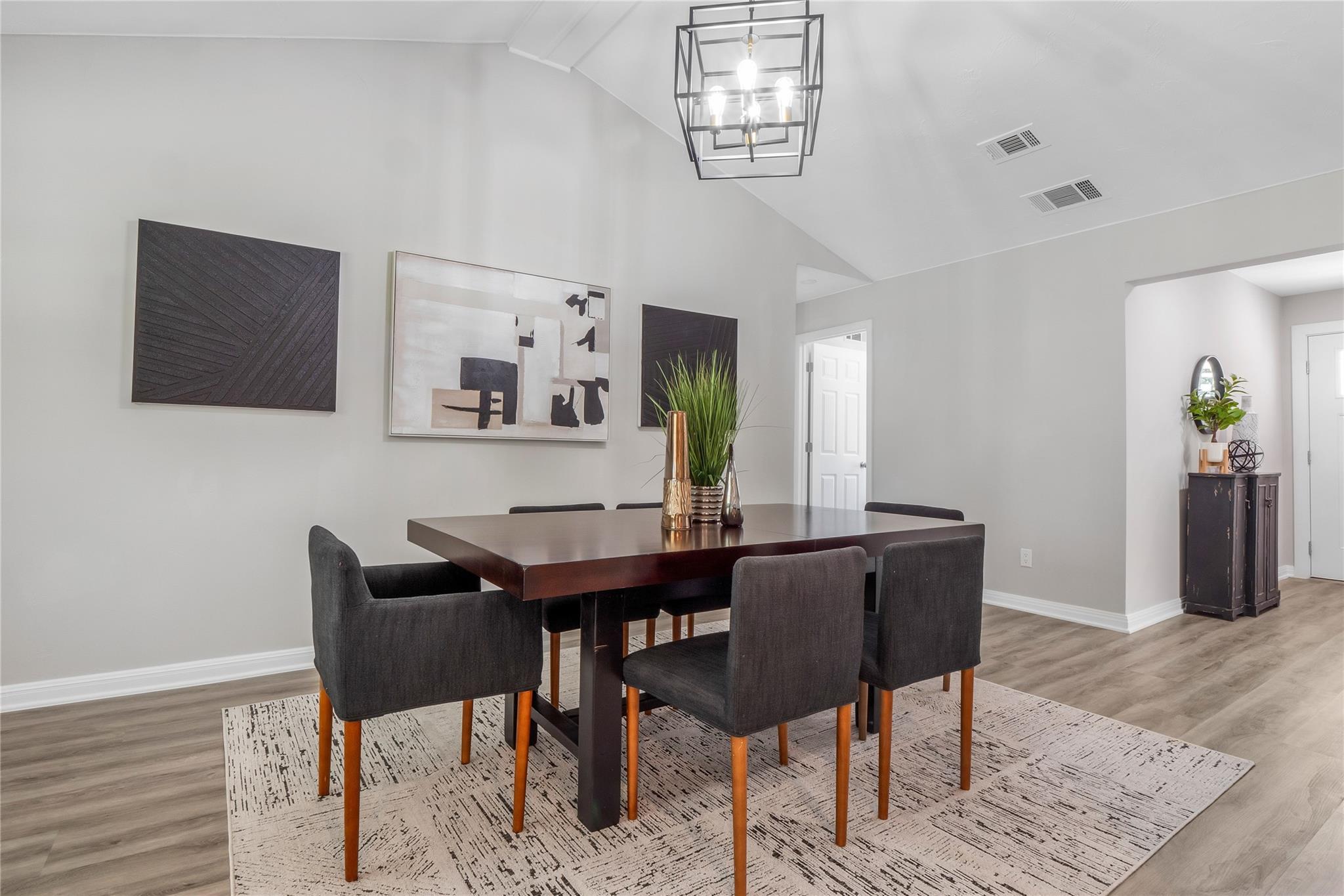 8007 Colony Loop Drive Austin TX 78724
