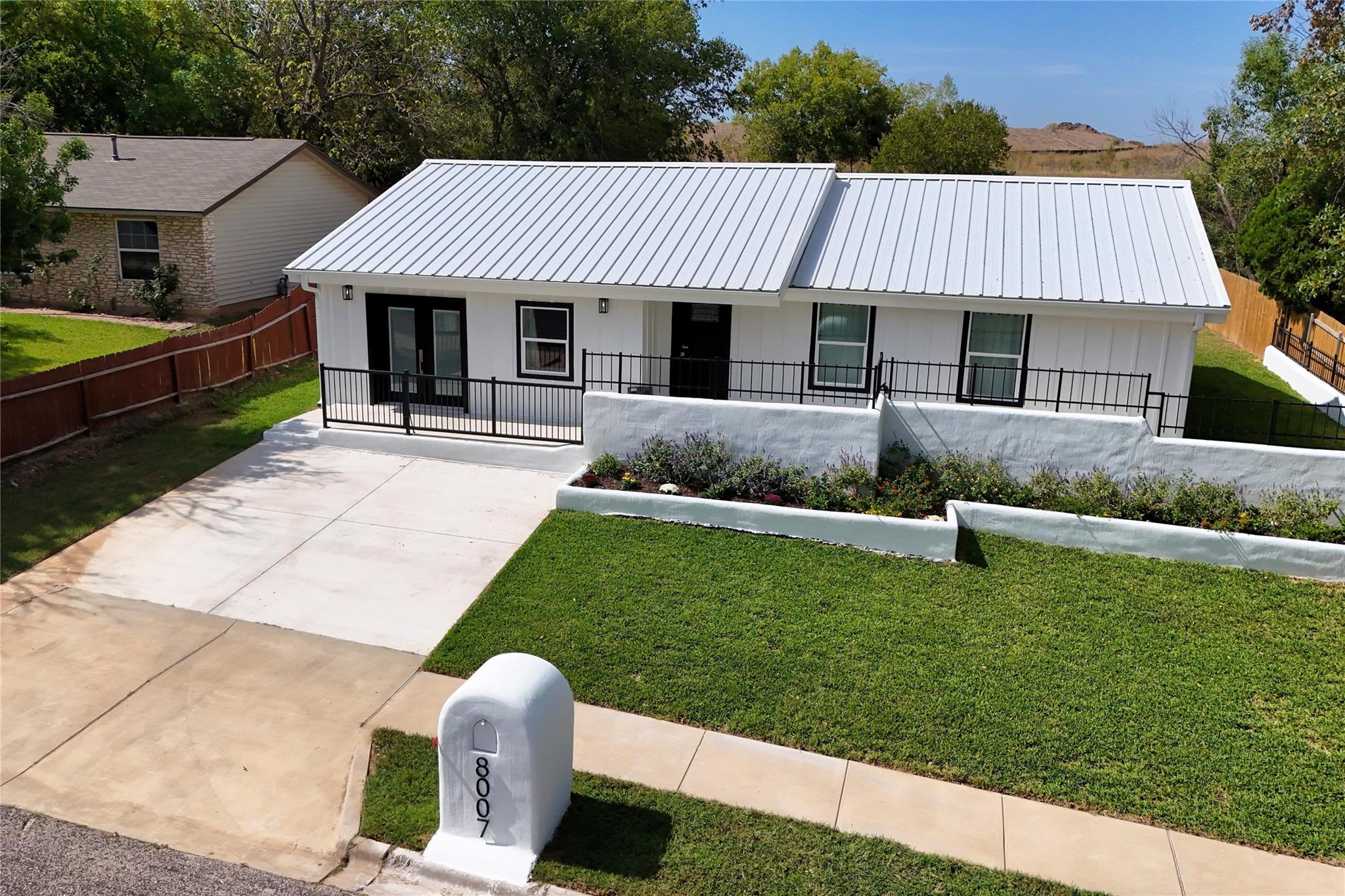 8007 Colony Loop Drive Austin TX 78724