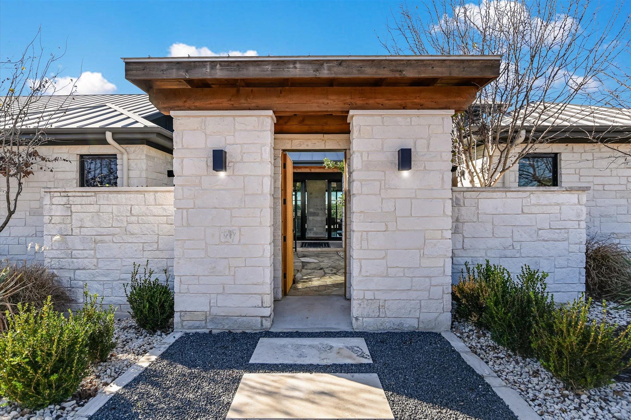 343 Pug Rippy Road Dripping Springs TX 78620