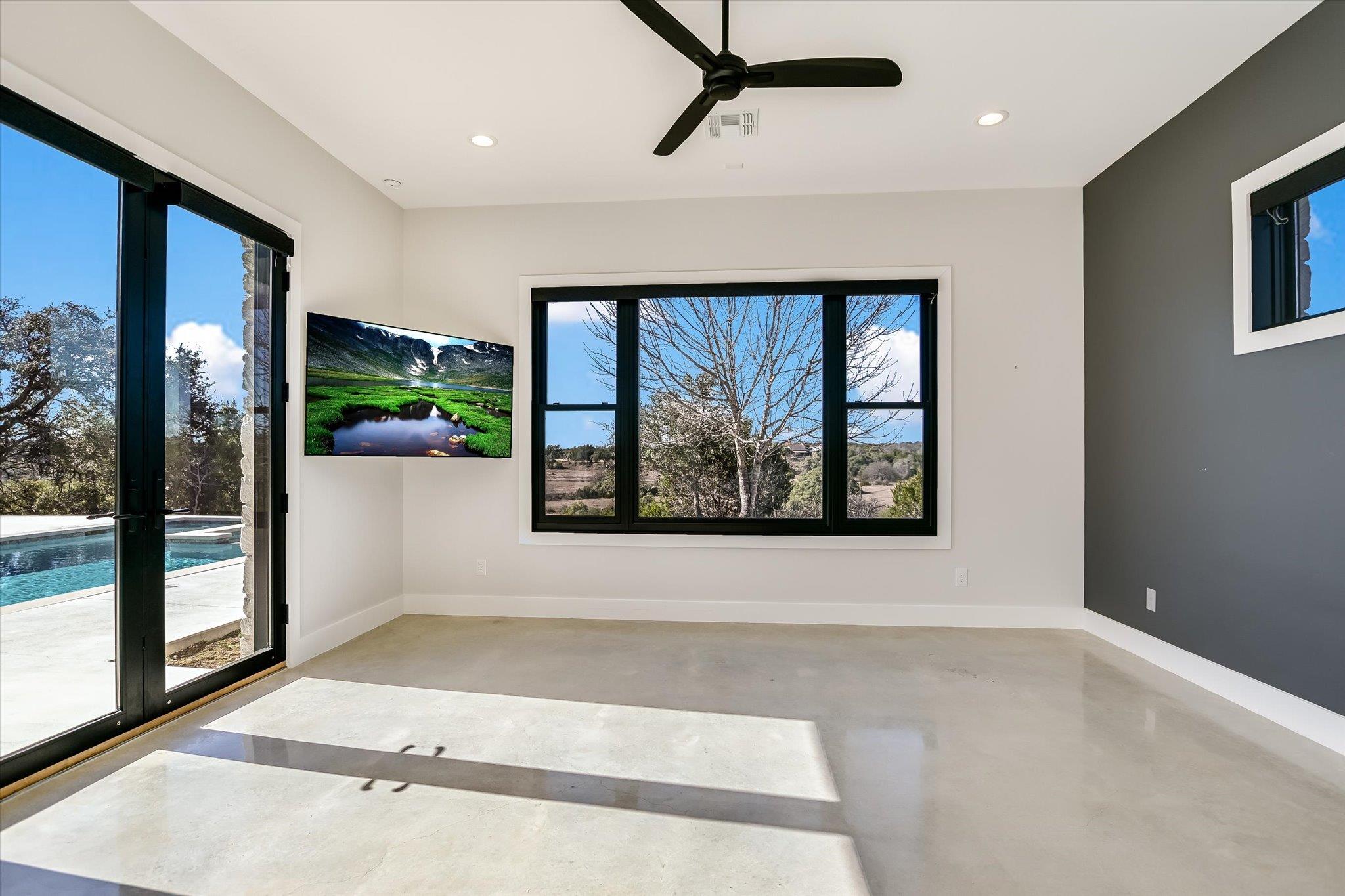 343 Pug Rippy Road Dripping Springs TX 78620