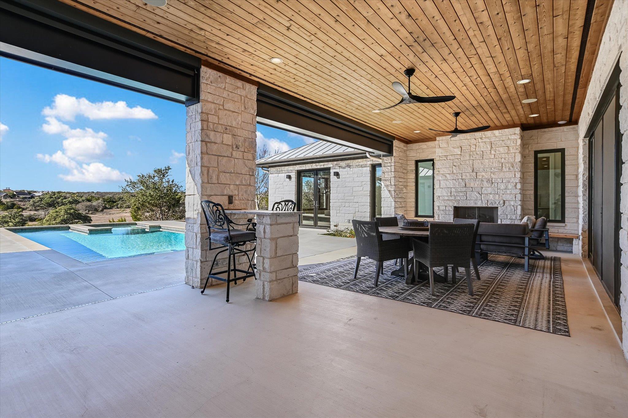 343 Pug Rippy Road Dripping Springs TX 78620
