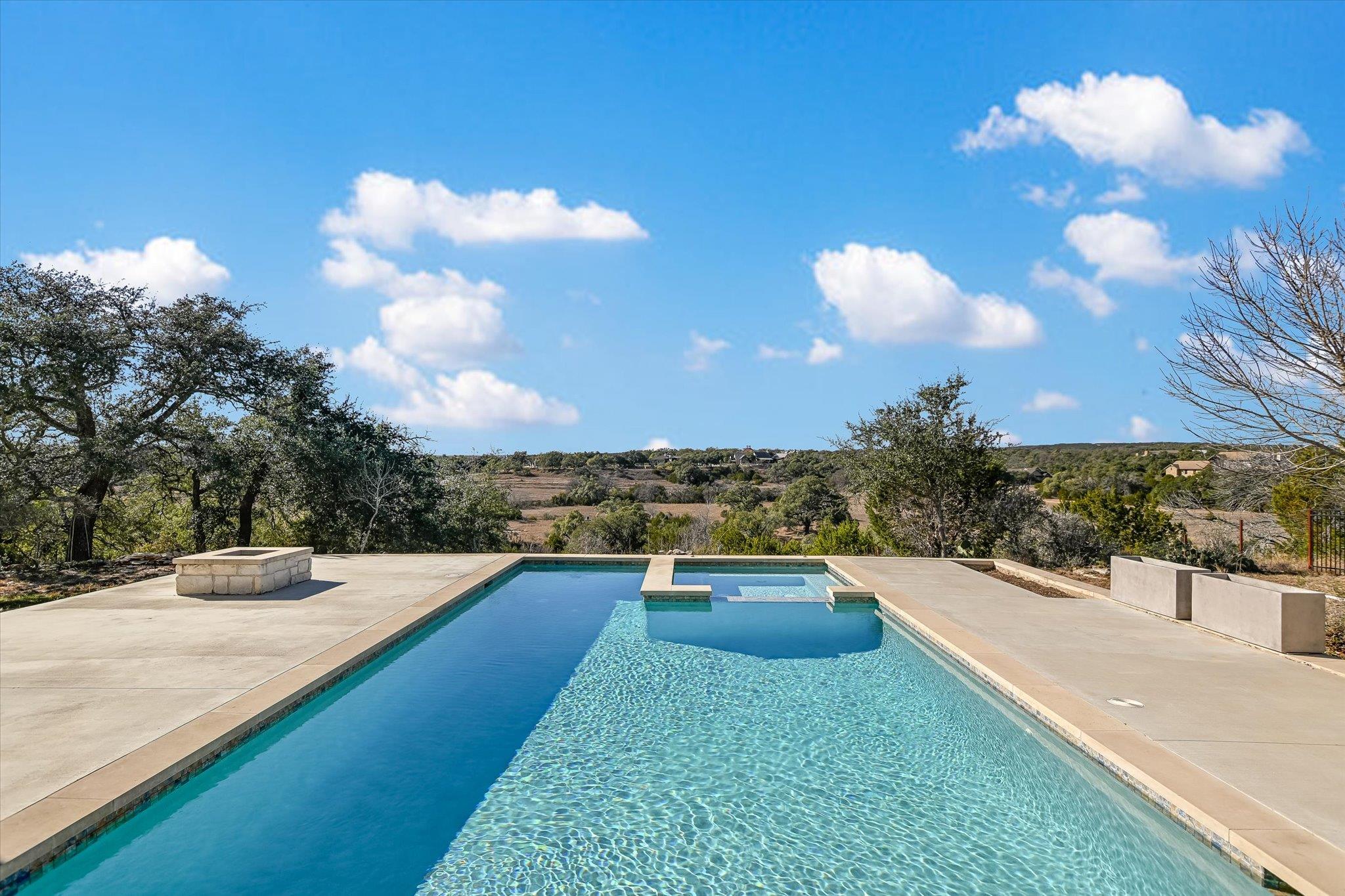 343 Pug Rippy Road Dripping Springs TX 78620
