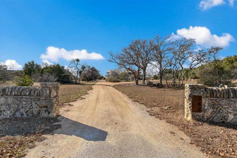 343 Pug Rippy Road Dripping Springs TX 78620