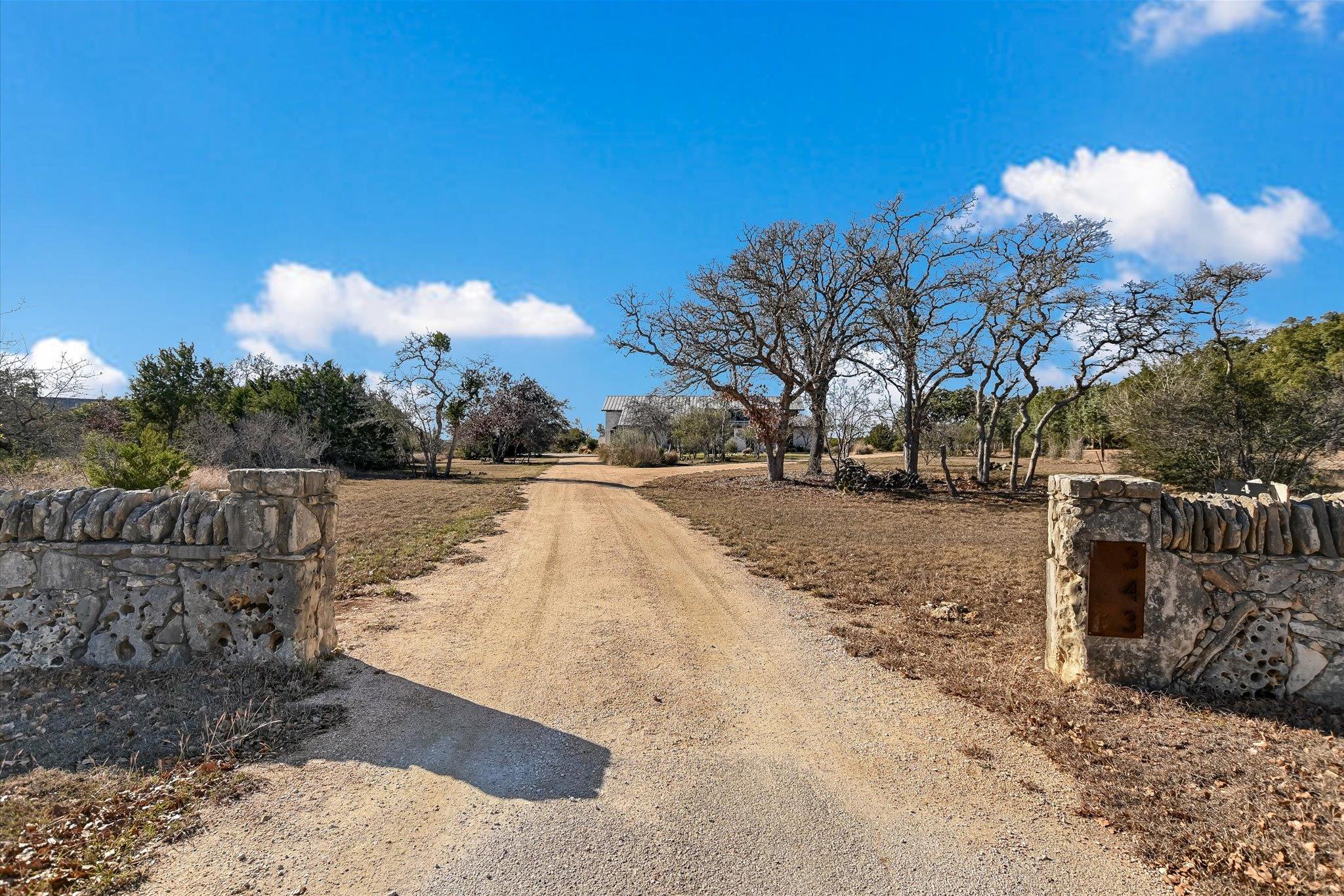 343 Pug Rippy Road Dripping Springs TX 78620