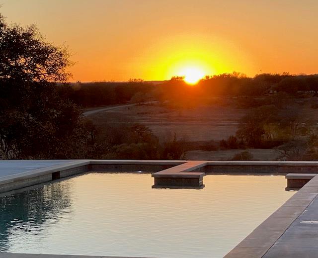 343 Pug Rippy Road Dripping Springs TX 78620