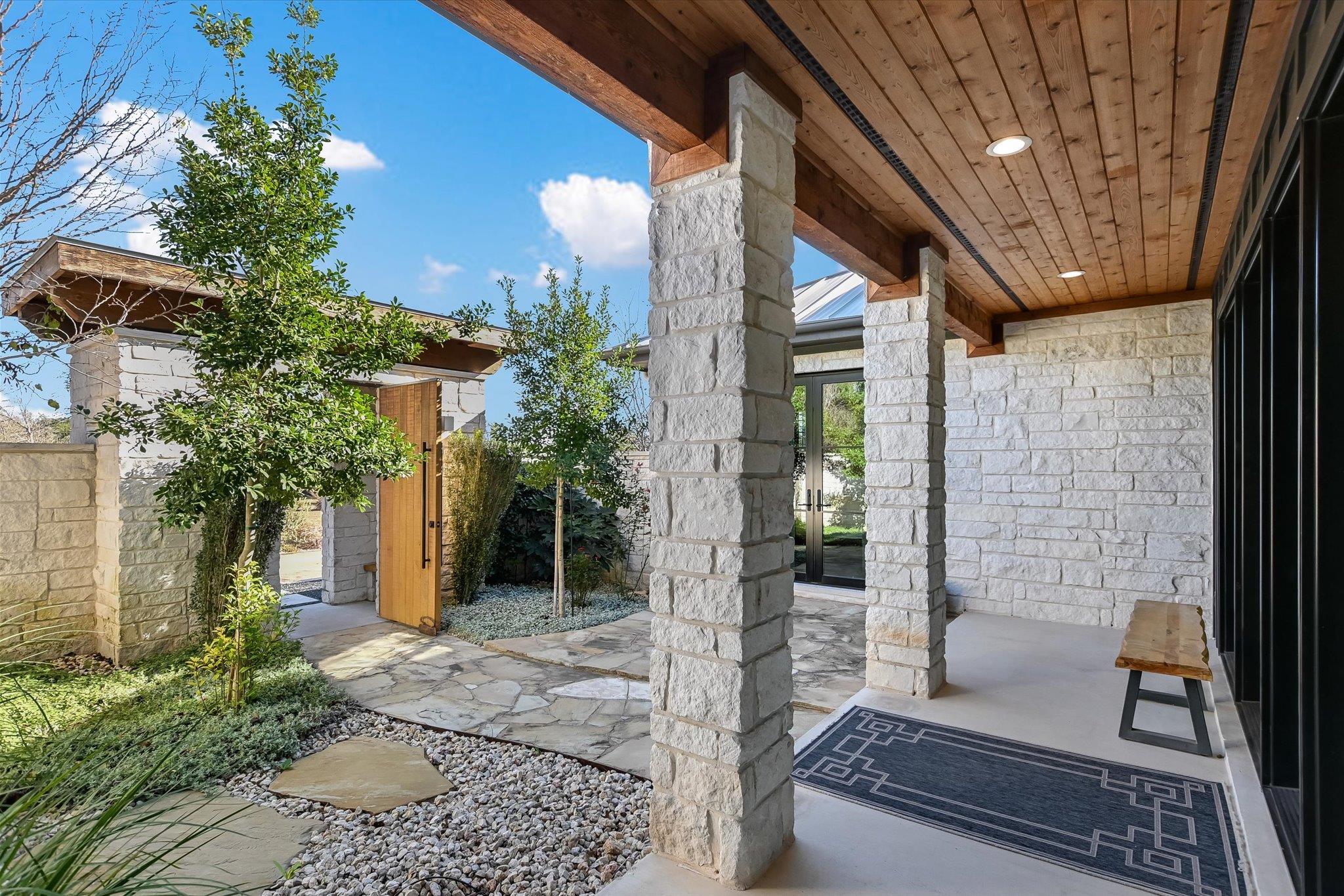 343 Pug Rippy Road Dripping Springs TX 78620