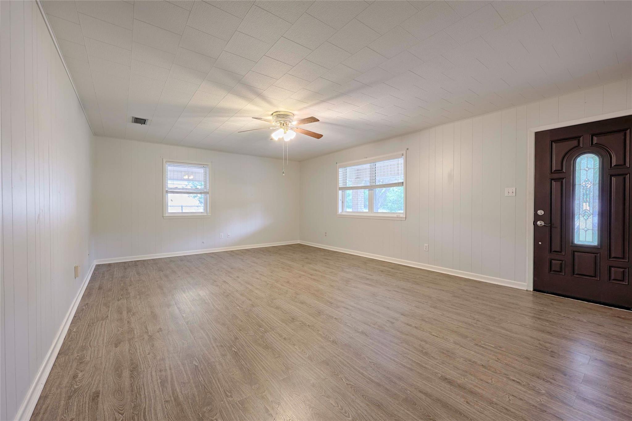 705 S La Grange Street Flatonia TX 78941