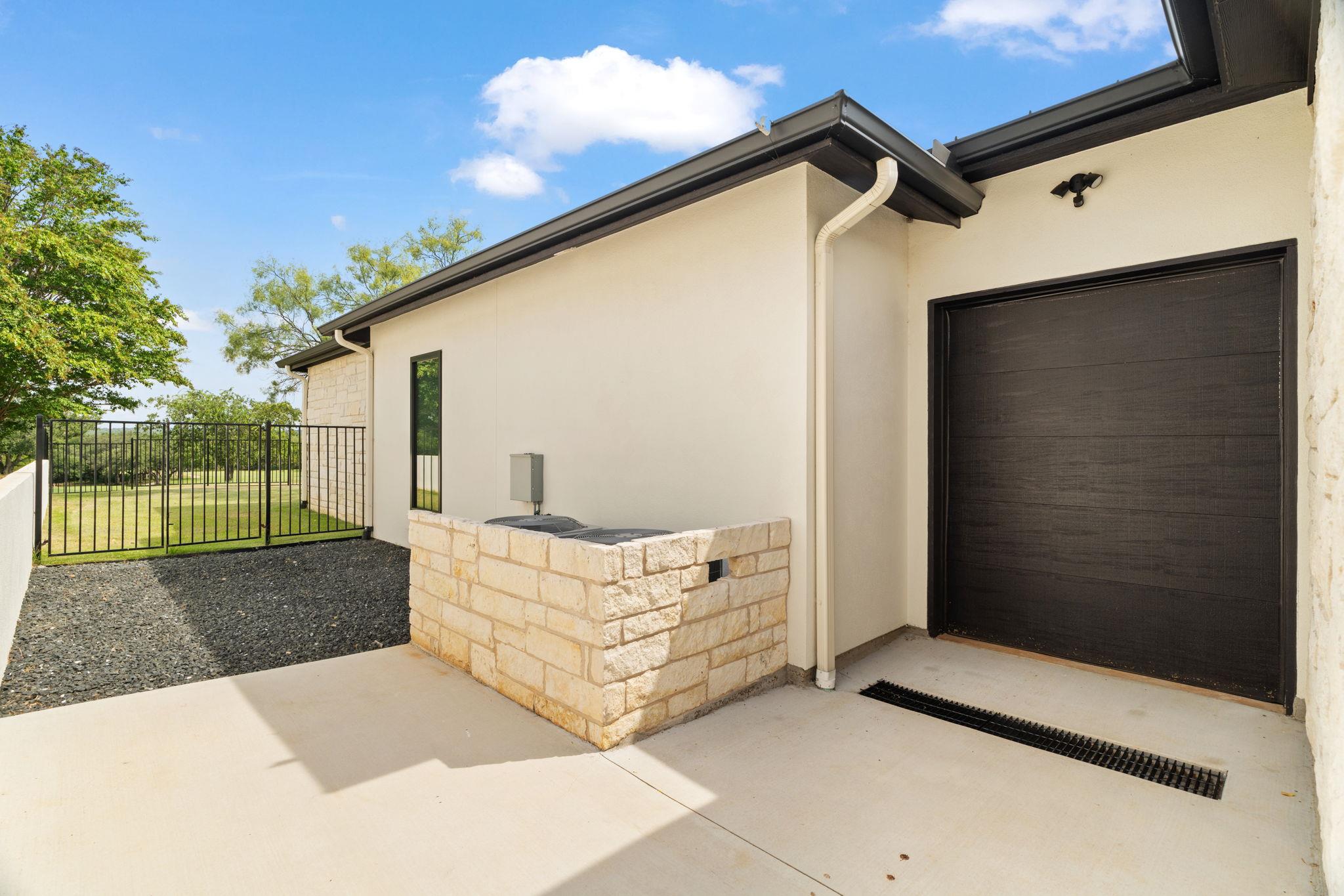 301 Eocene Horseshoe Bay TX 78657