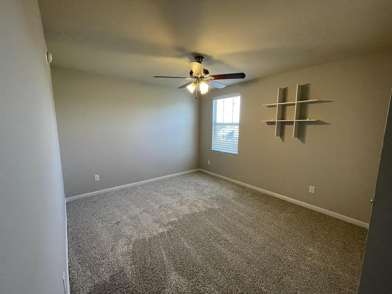 5136 Hellman Kyle TX 78640