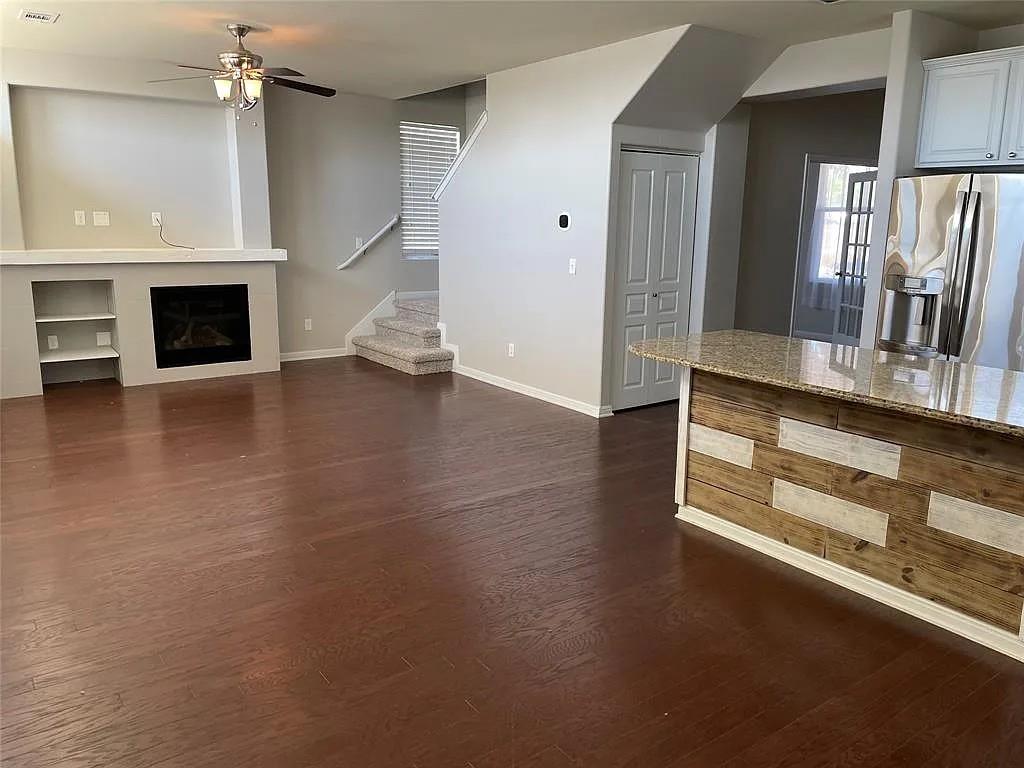 5136 Hellman Kyle TX 78640