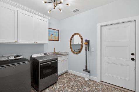 909 Belaire Drive Granite Shoals TX 78654