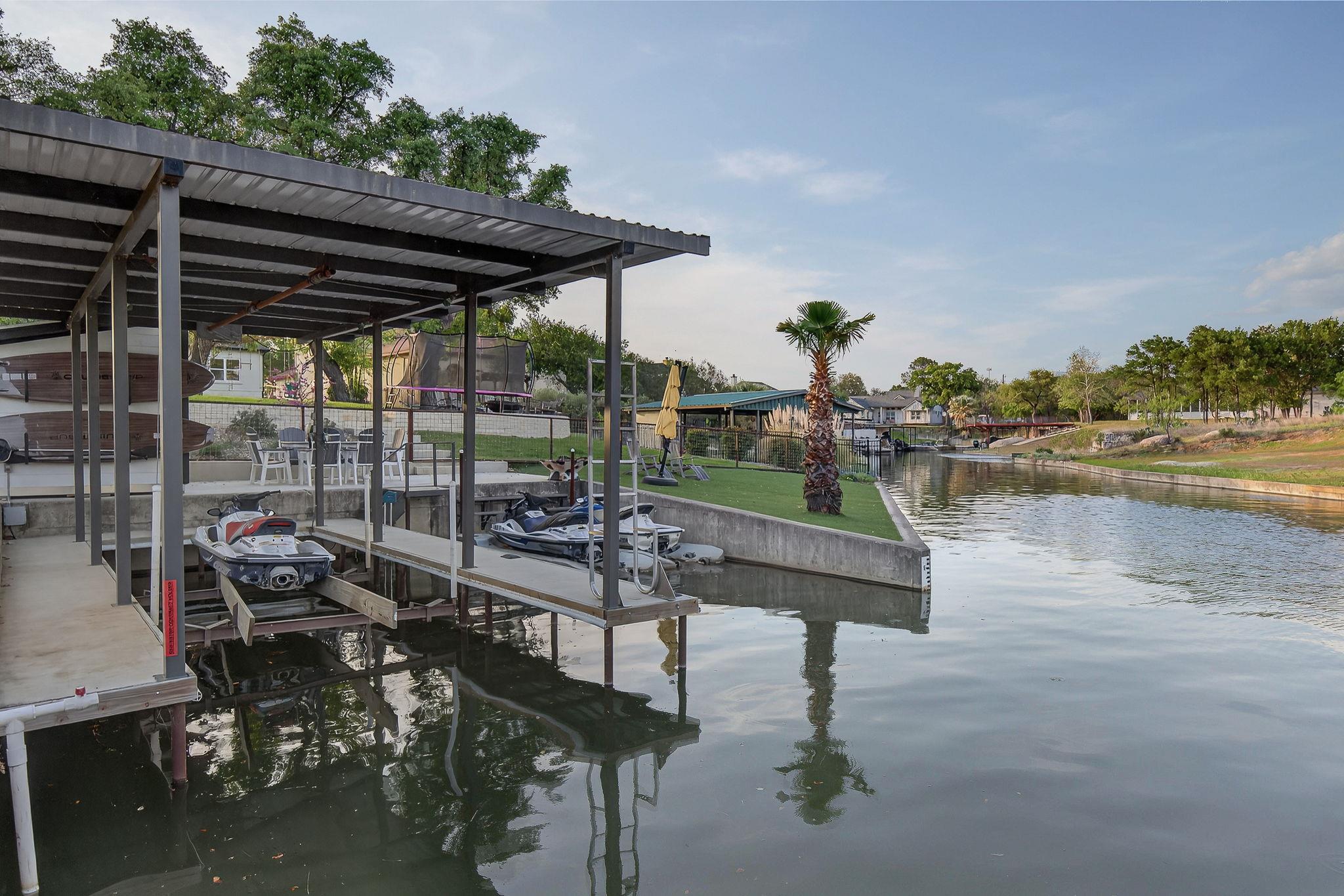 909 Belaire Drive Granite Shoals TX 78654