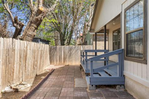 410 Village Lane Buda TX 78610