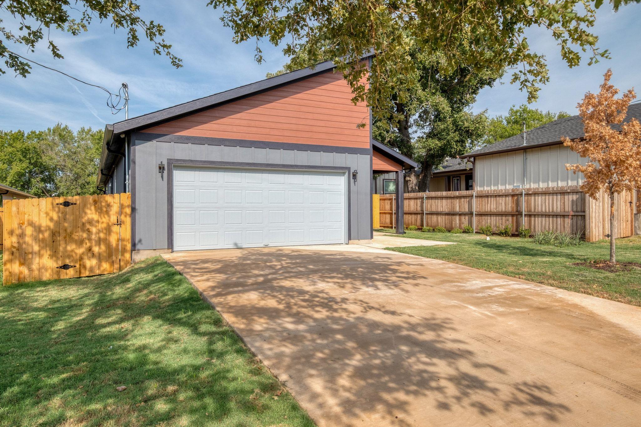202 Washington Street Elgin TX 78621