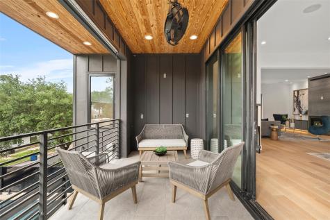 2208 Montclaire Street Austin TX 78704