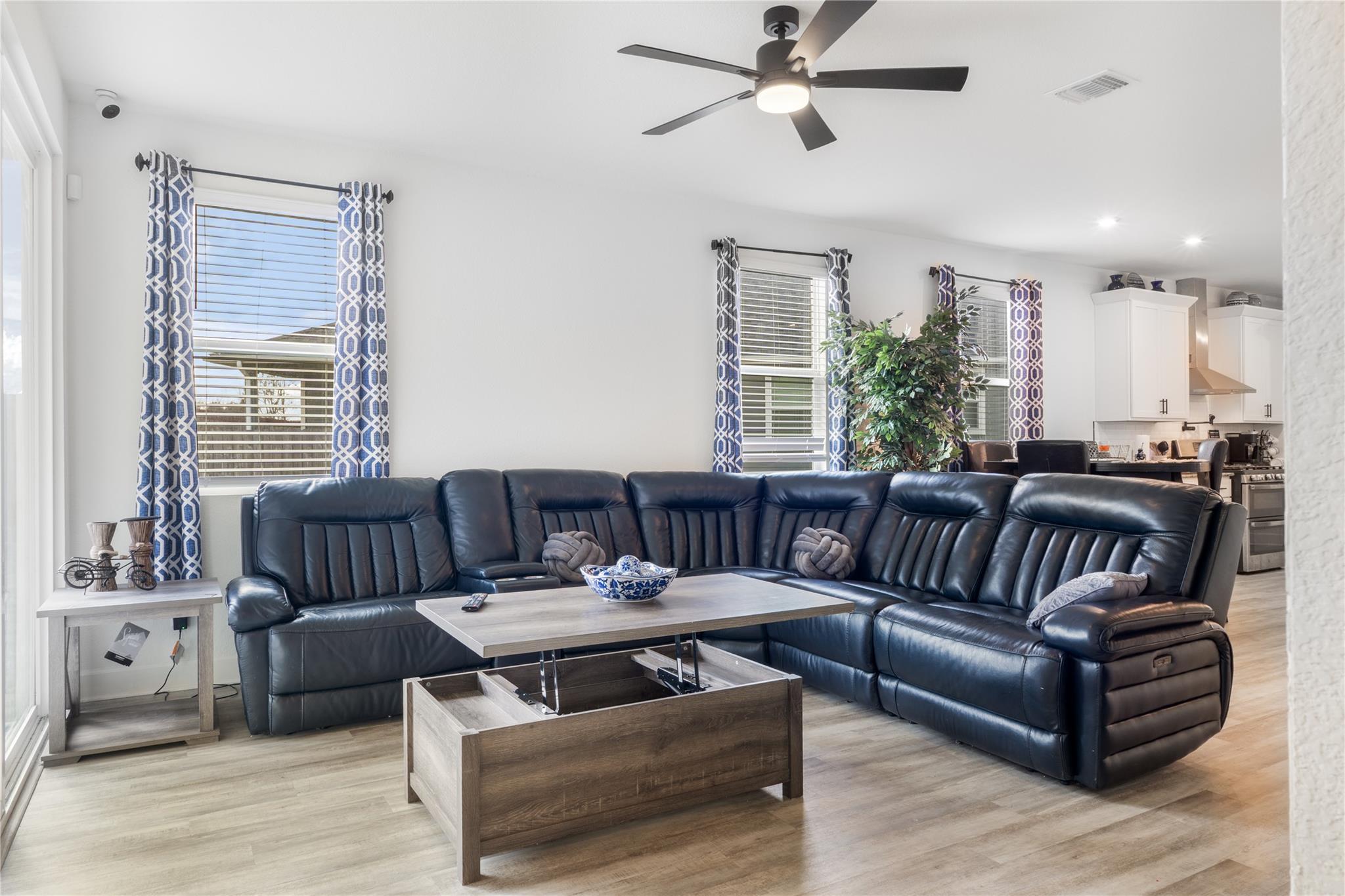 20811 Phebe Foster Street Manor TX 78653