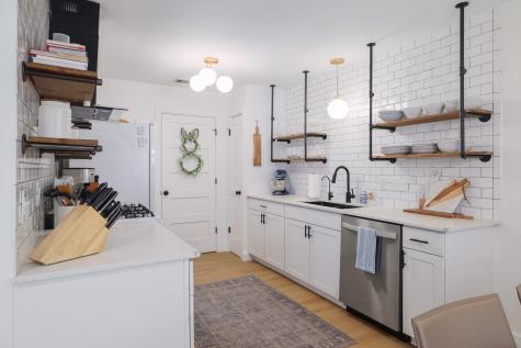 6701 Lancret Hill Drive Austin TX 78745