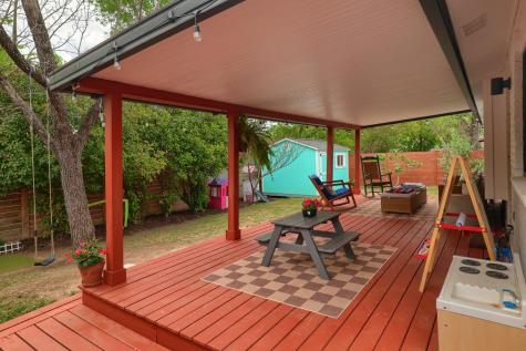6701 Lancret Hill Drive Austin TX 78745