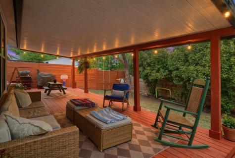 6701 Lancret Hill Drive Austin TX 78745