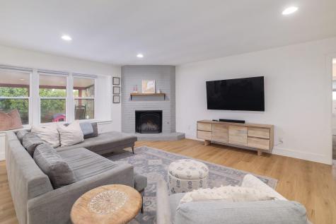 6701 Lancret Hill Drive Austin TX 78745