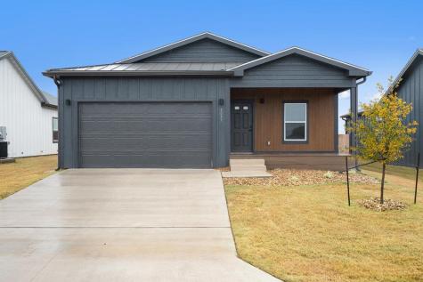 2027 Applewood Drive Lockhart TX 78644
