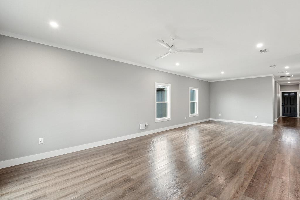 2027 Applewood Drive Lockhart TX 78644