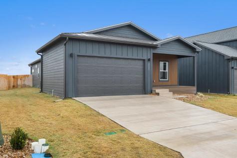 2027 Applewood Drive Lockhart TX 78644