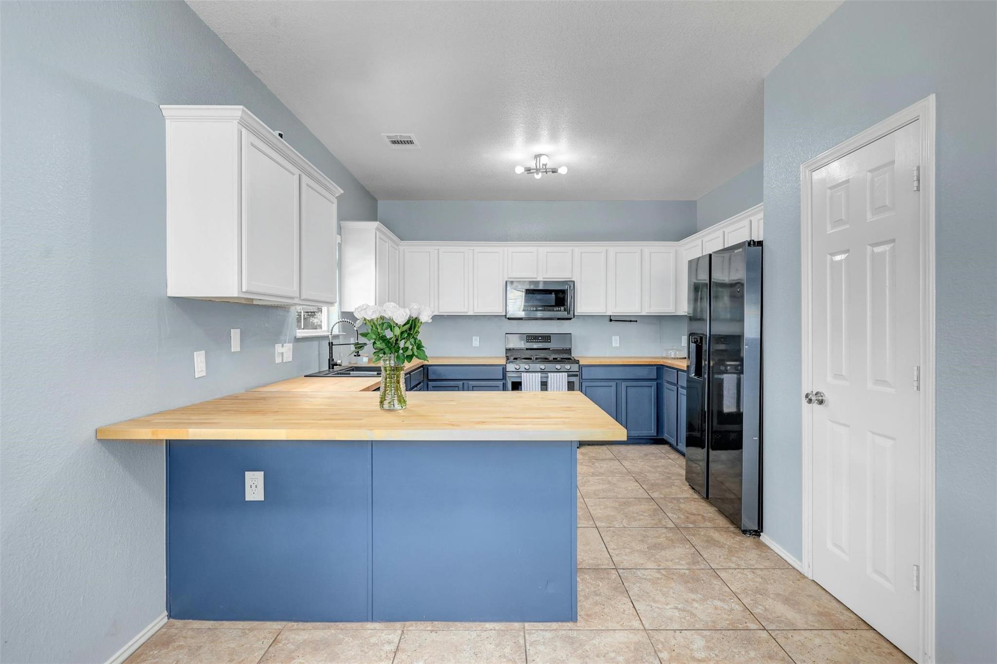 812 La Crema Court Leander TX 78641