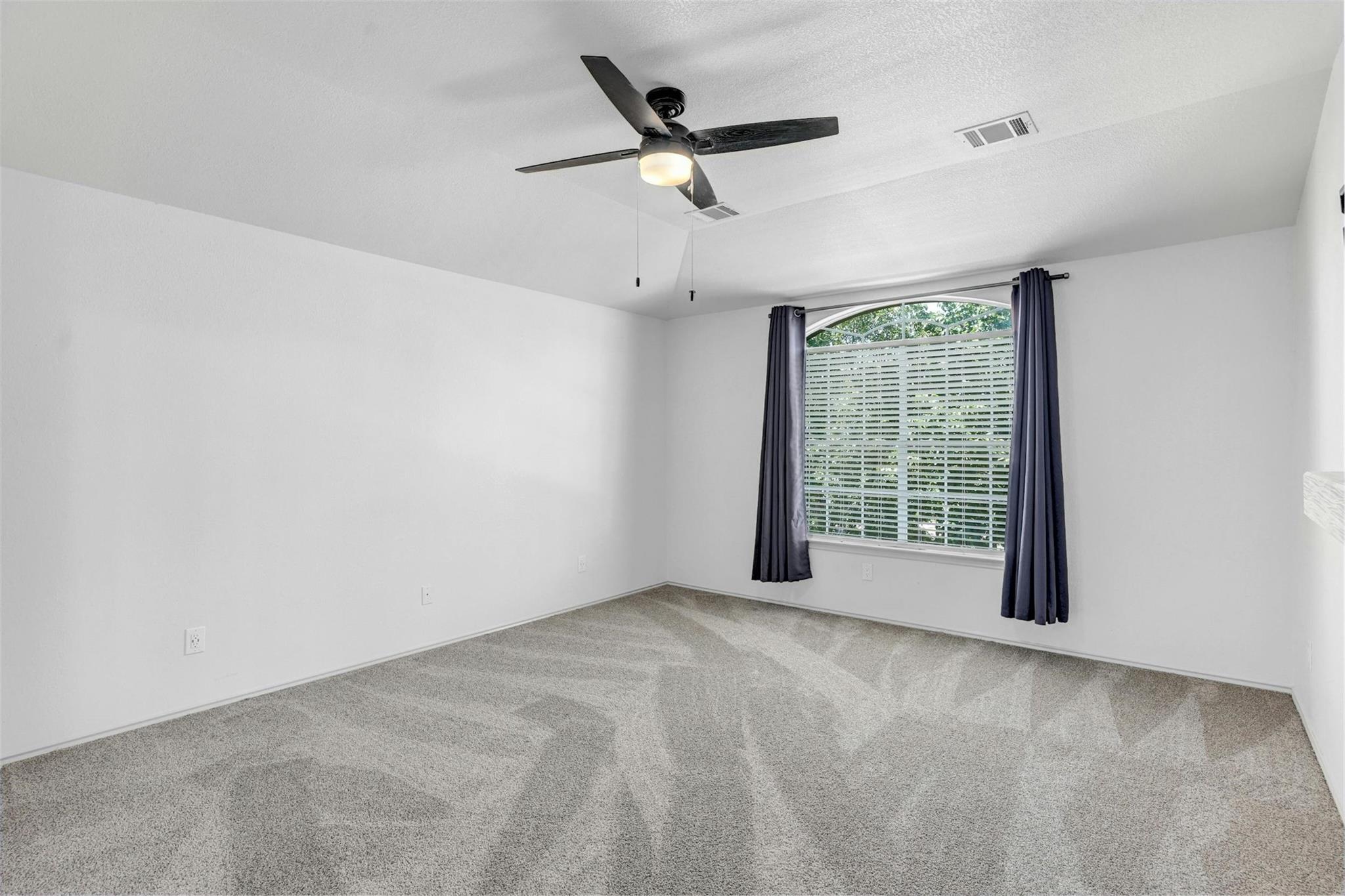 812 La Crema Court Leander TX 78641
