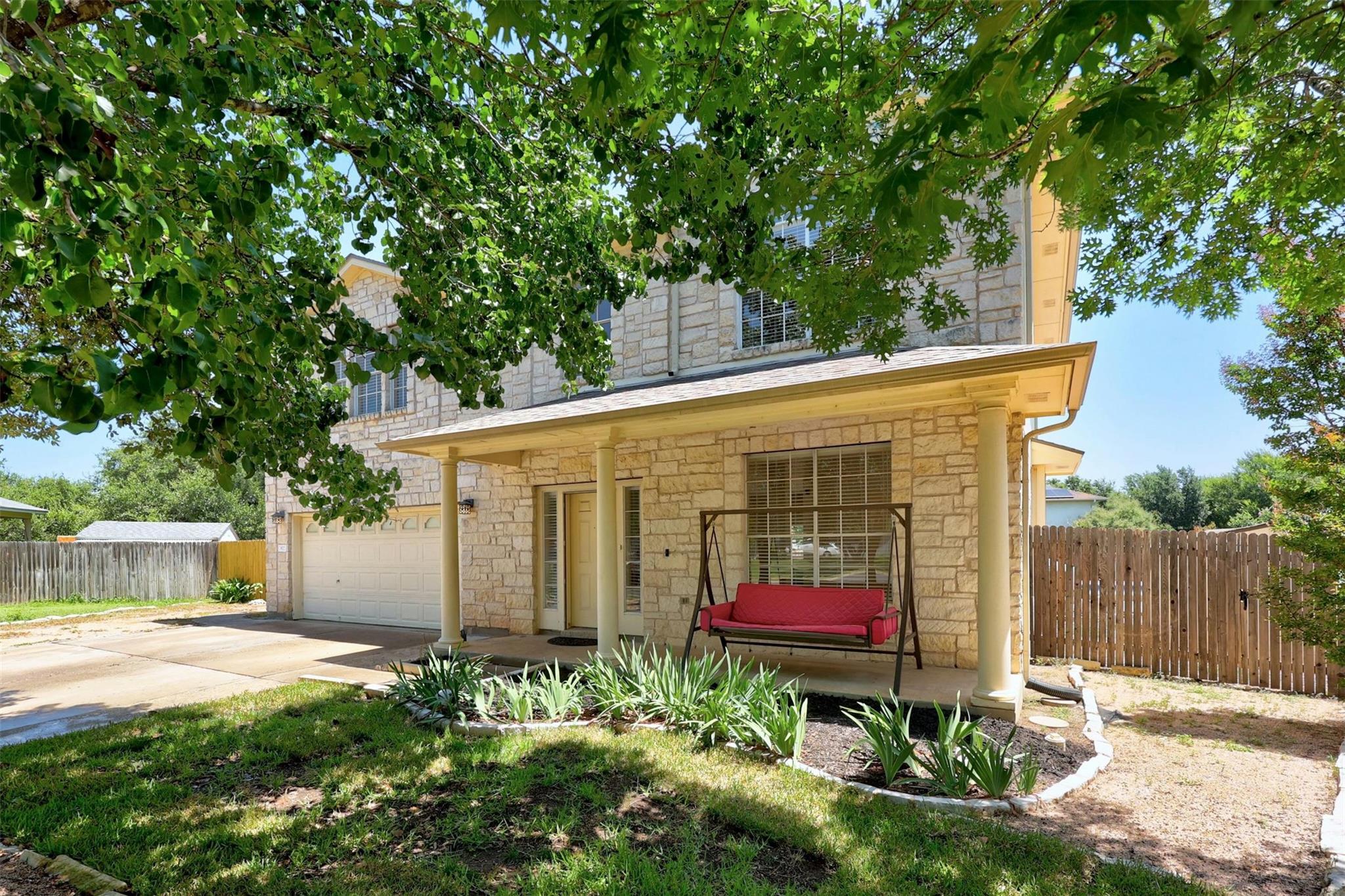 812 La Crema Court Leander TX 78641