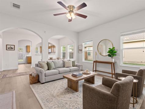 126 Brown Street Hutto TX 78634