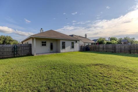 126 Brown Street Hutto TX 78634