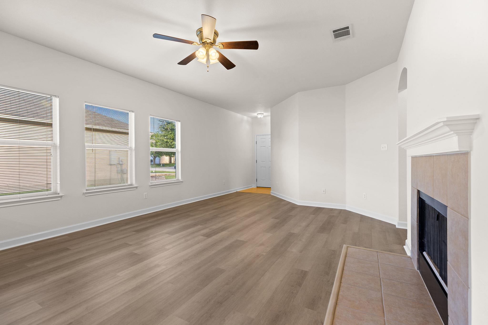 126 Brown Street Hutto TX 78634