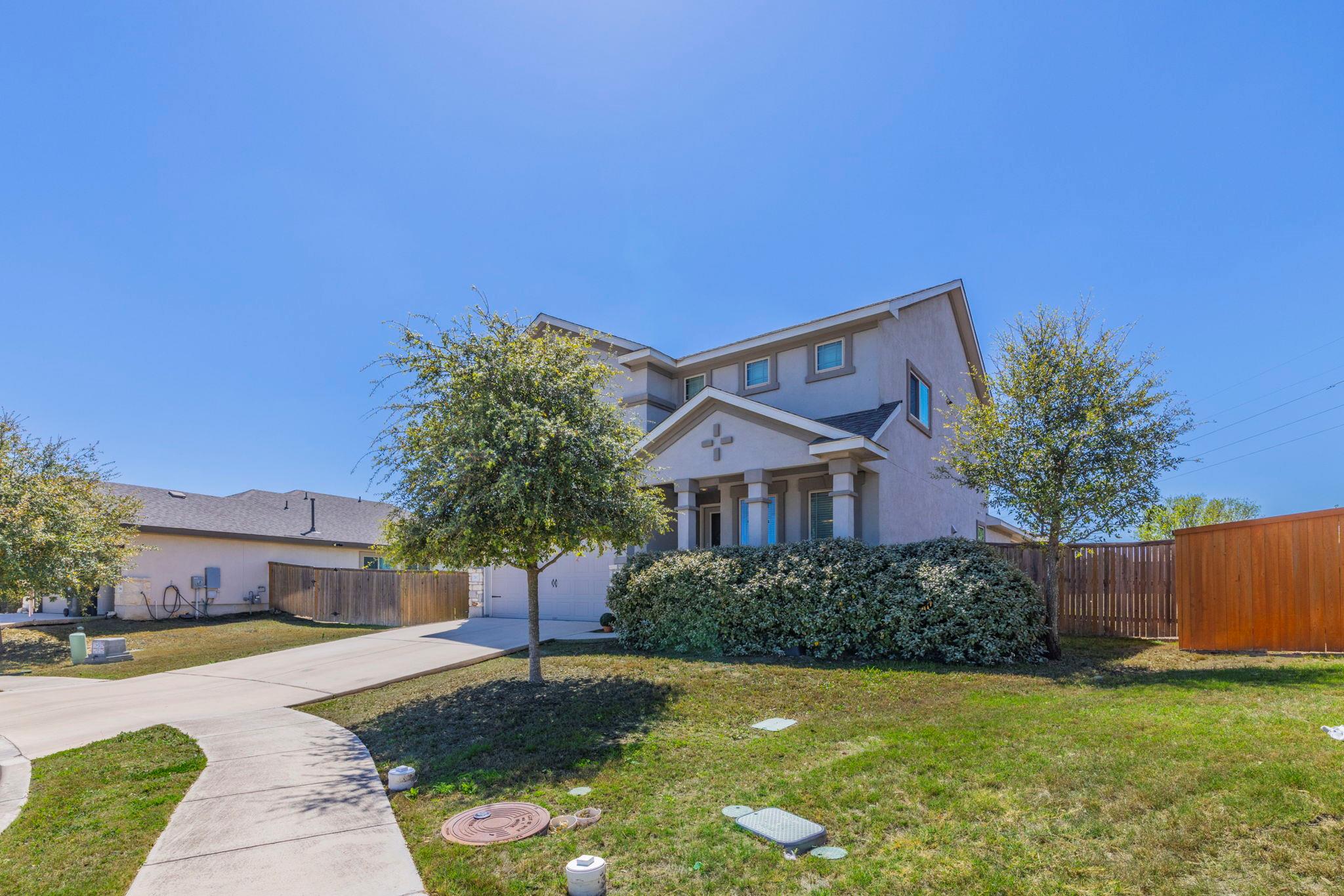 762 Nautical Loop Kyle TX 78640