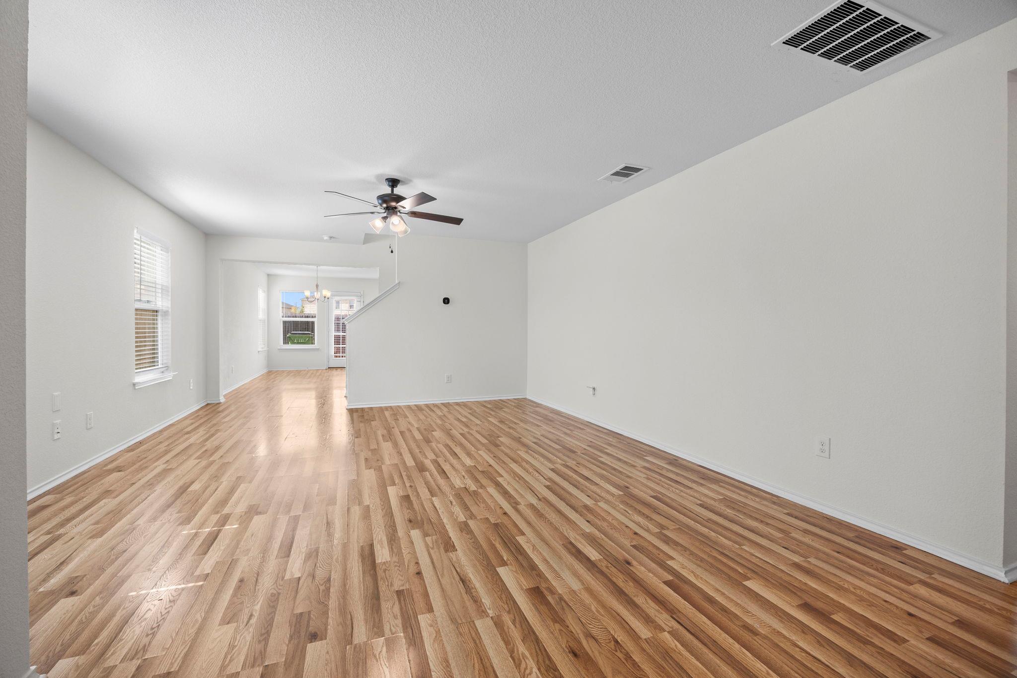 14212 James Buchanan Street Manor TX 78653