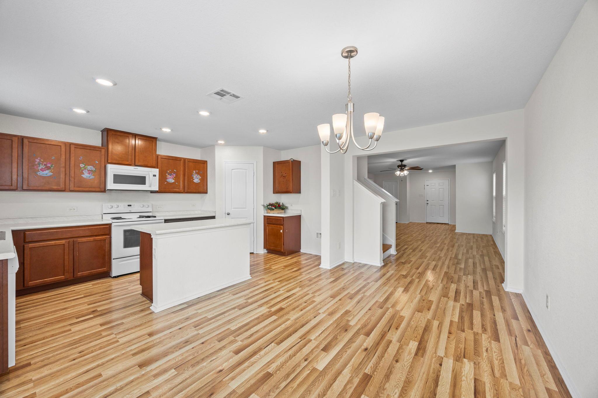 14212 James Buchanan Street Manor TX 78653