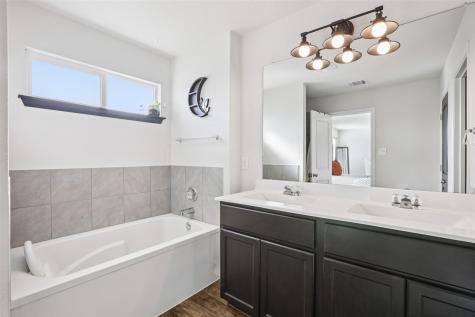 104 Finn Trail San Marcos TX 78666
